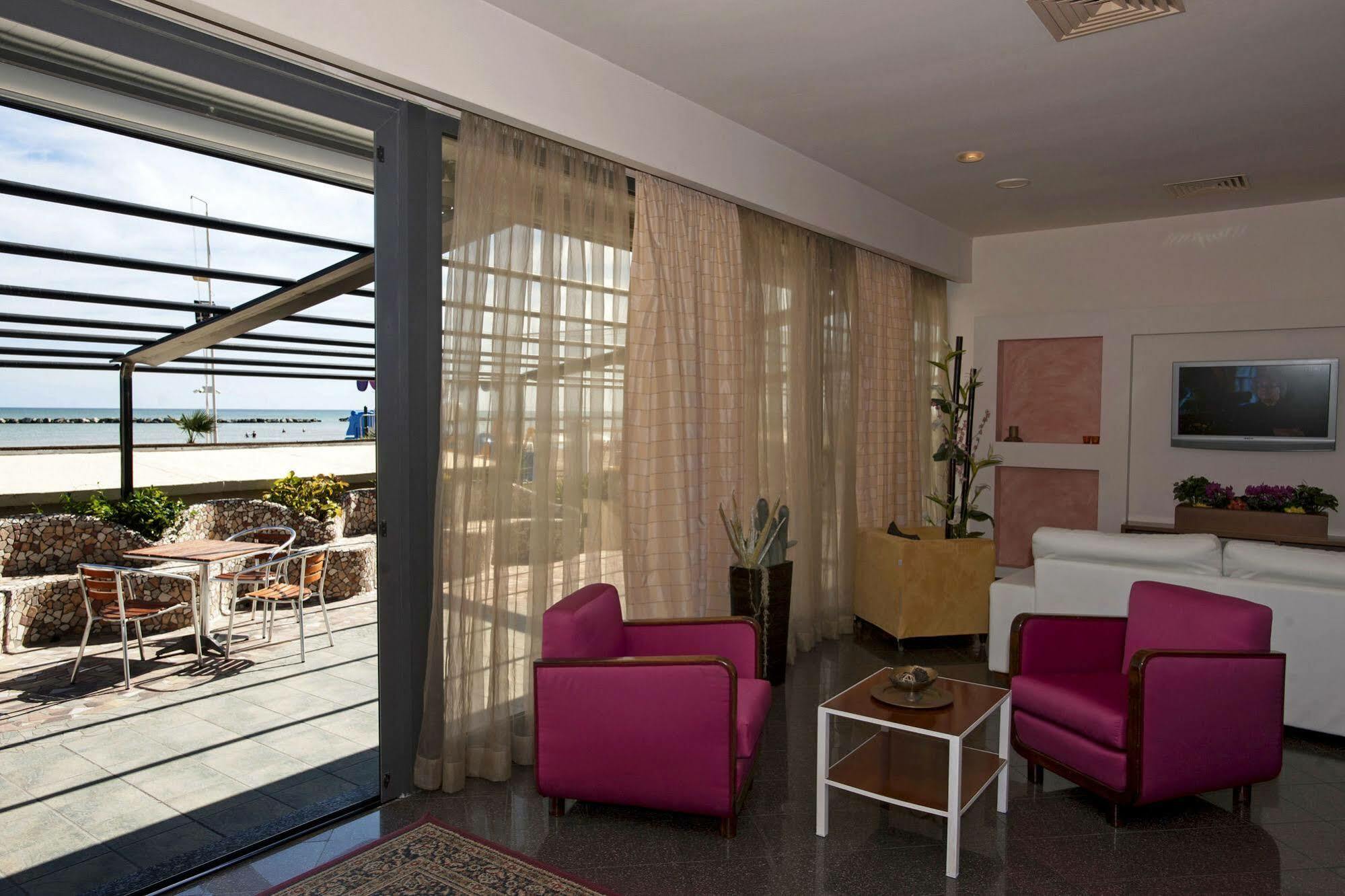 Hotel Strand Bellaria-Igea Marina Extérieur photo